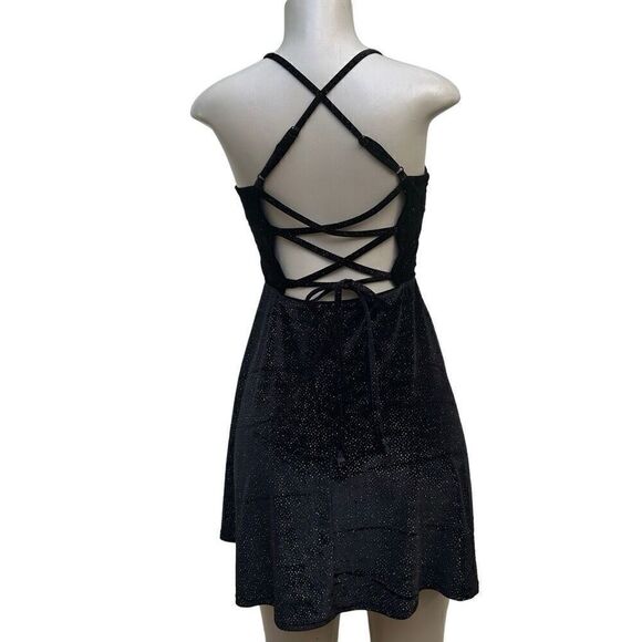 Love Squared Fit & Flare Cocktail Dress Womens Medium Black Strappy Back Sparkly - Picture 14 of 16